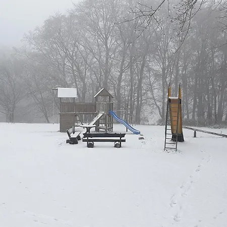Mit Terrasse Im Skigebiet Stryck